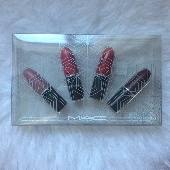 MAC Cosmetics Other - MAC snowball lip kit exclusively at Macy's